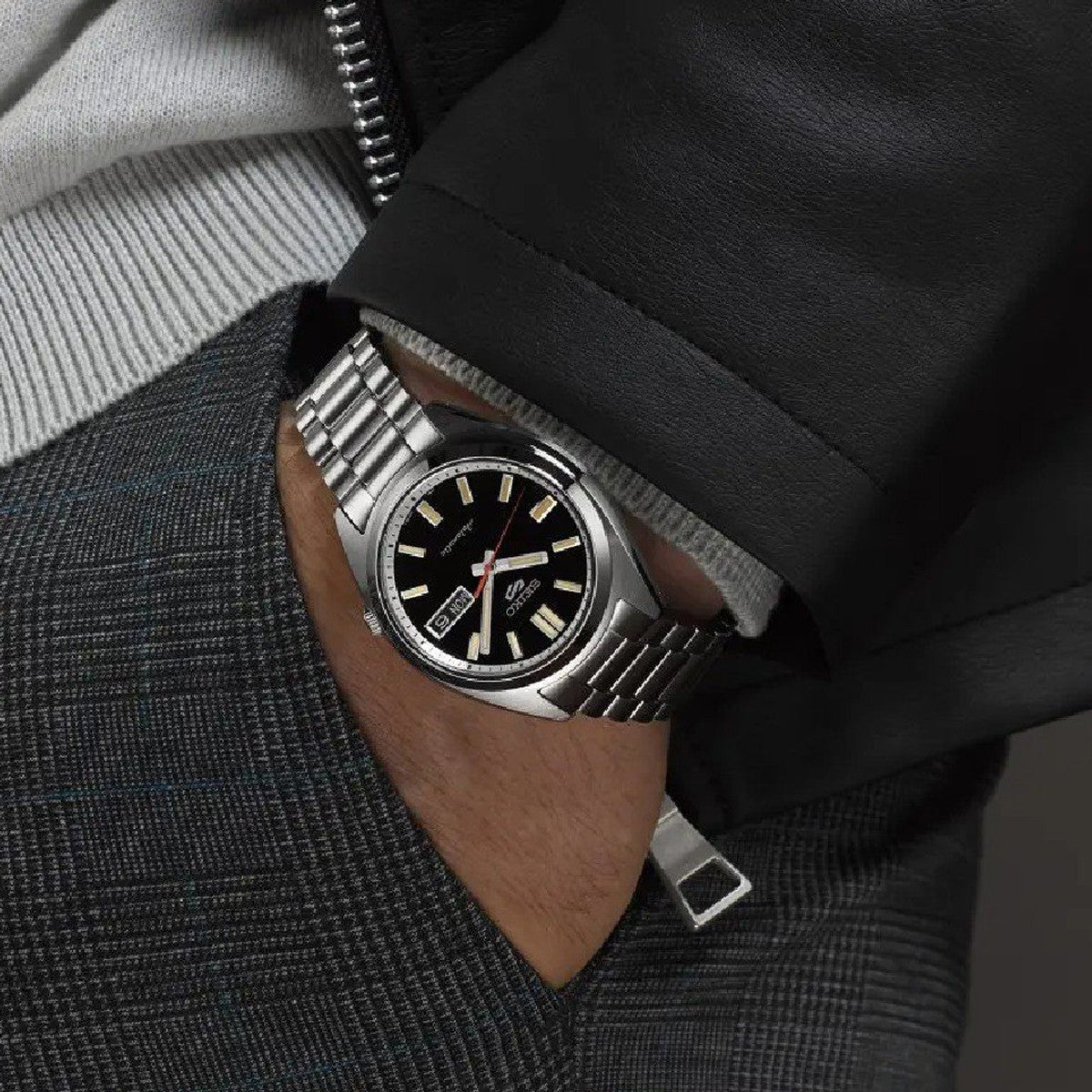Seiko 5 Sports SRPK89K1 - Watch Mates