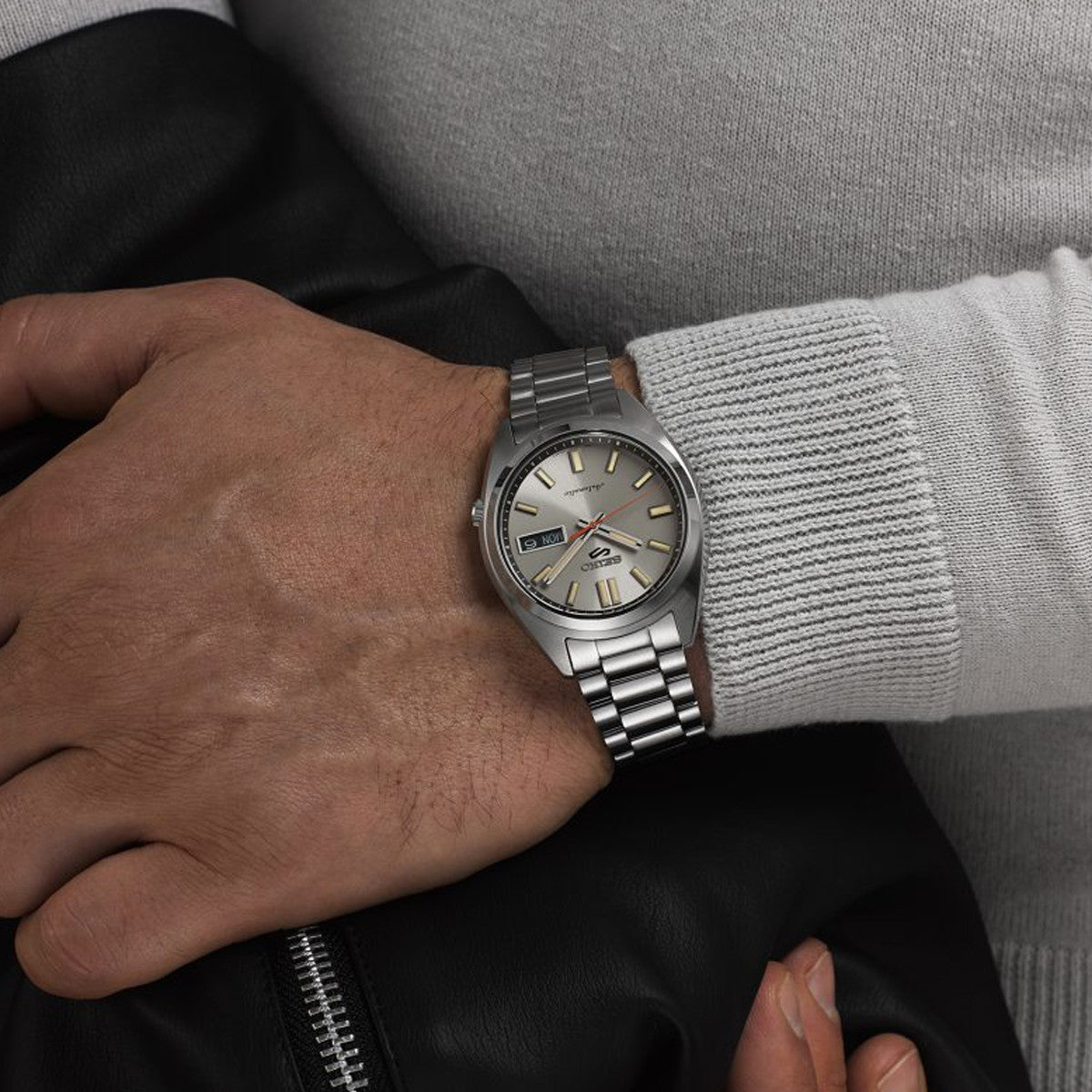 Seiko 5 Sports SRPK91K1 - Watch Mates