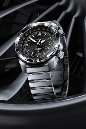 Victorinox 242004 Air Pro GMT 43mm